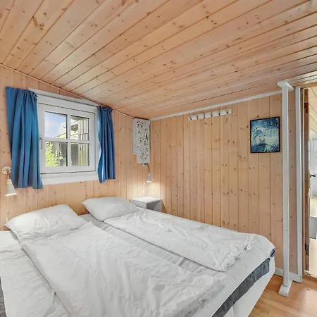 2 Bedroom Cozy In Esbjerg V היירטינג