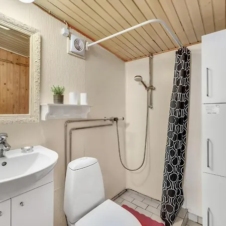 בית נופש 2 Bedroom Cozy In Esbjerg V *